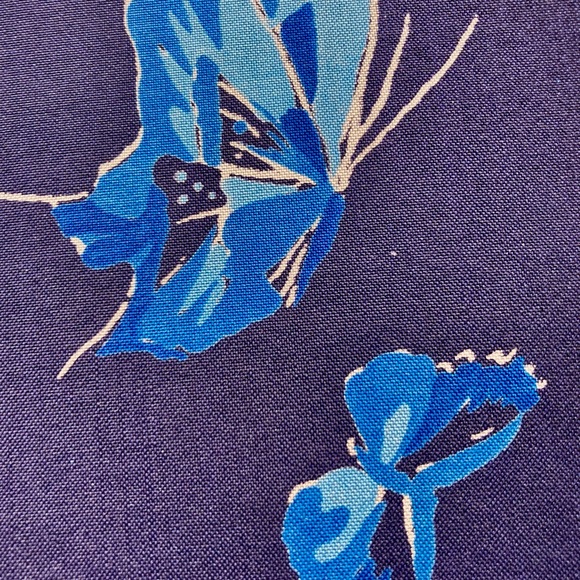Butterfly Thai silk scarf - Picture 9 of 10